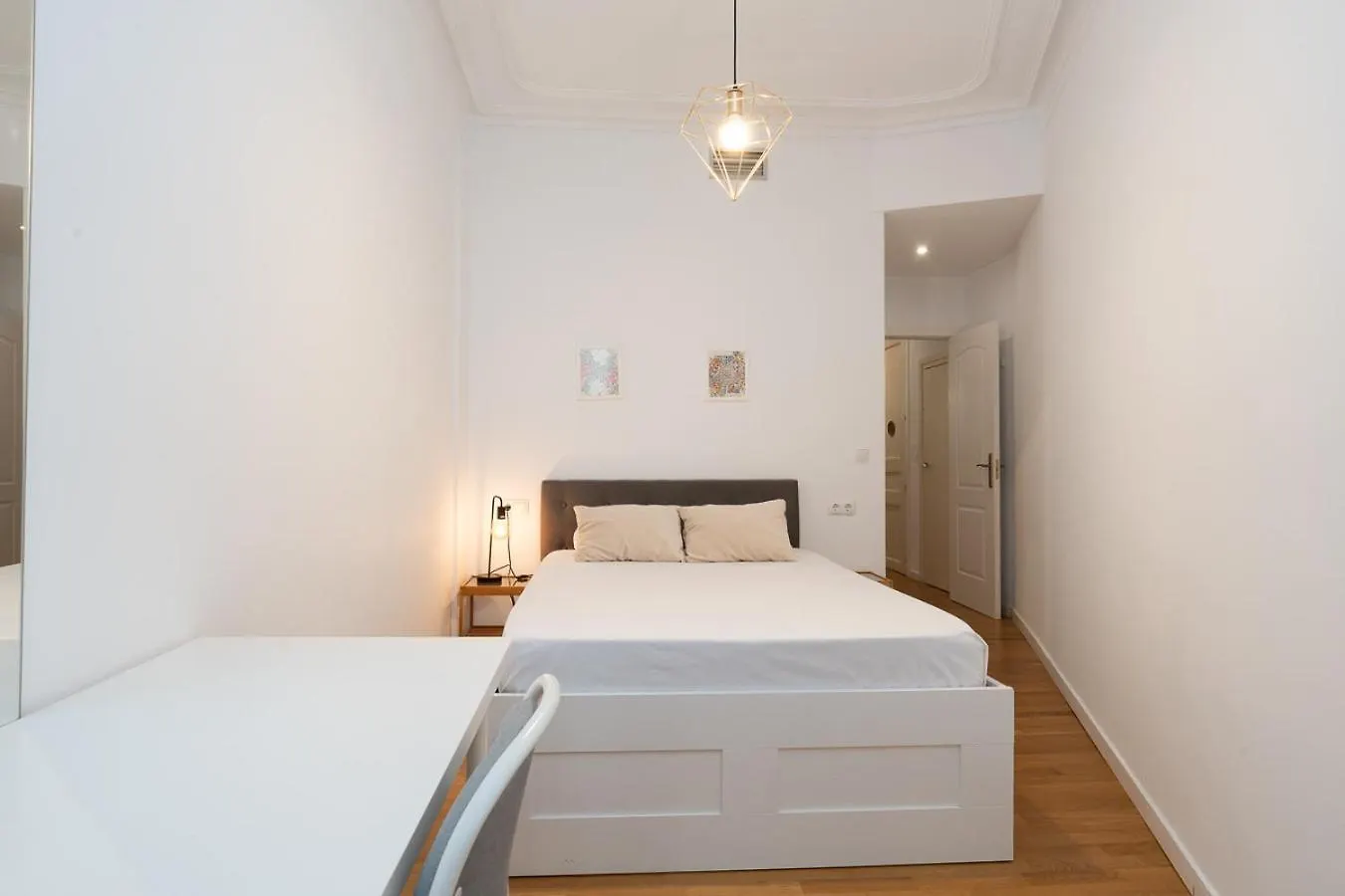 Apartman Bright And Cozy Flat In The Heart Of The City Barcelona
